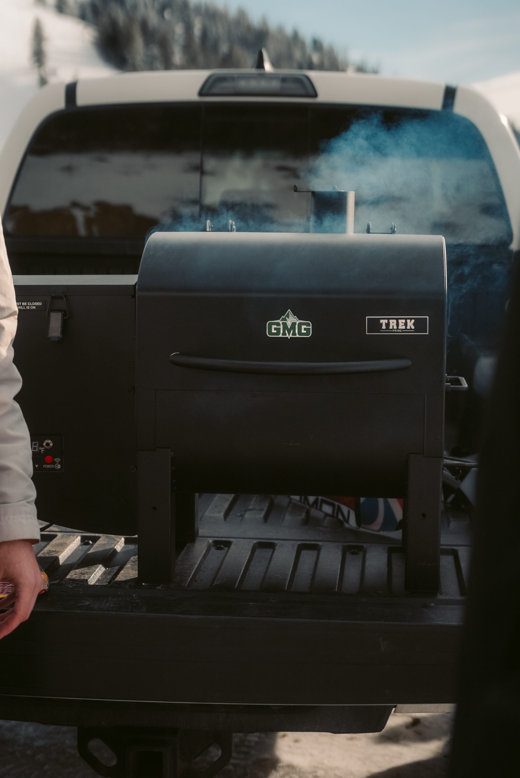 GMG Trek 2.0 Prime WiFi Portable Grill & Smoker - Image 5